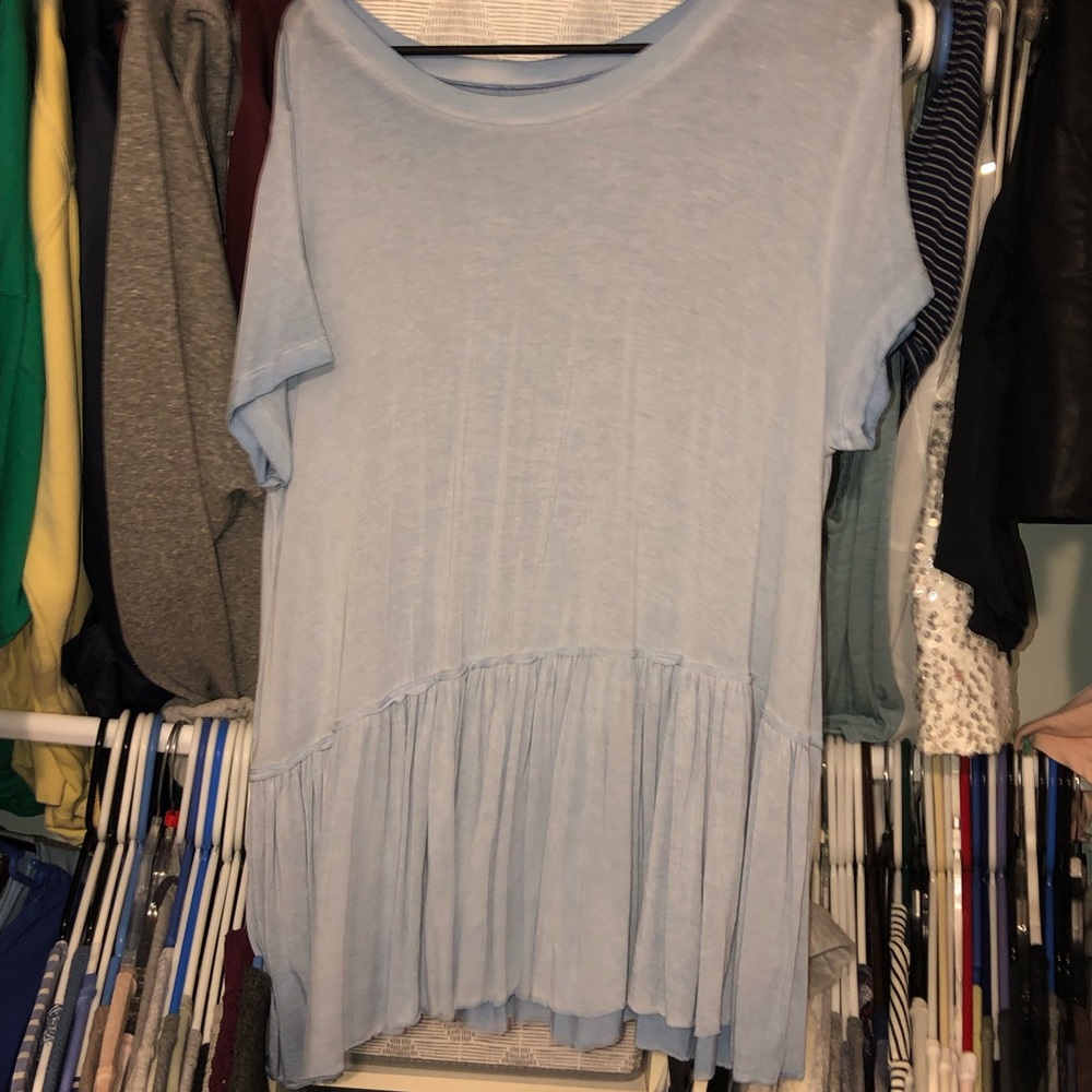 short sleeve tee with cool bottom